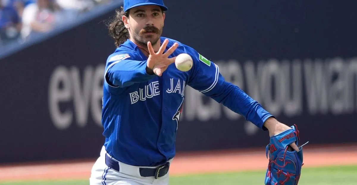 Toronto: Guerrero hits first home run at Rogers Centre as Blue Jays win