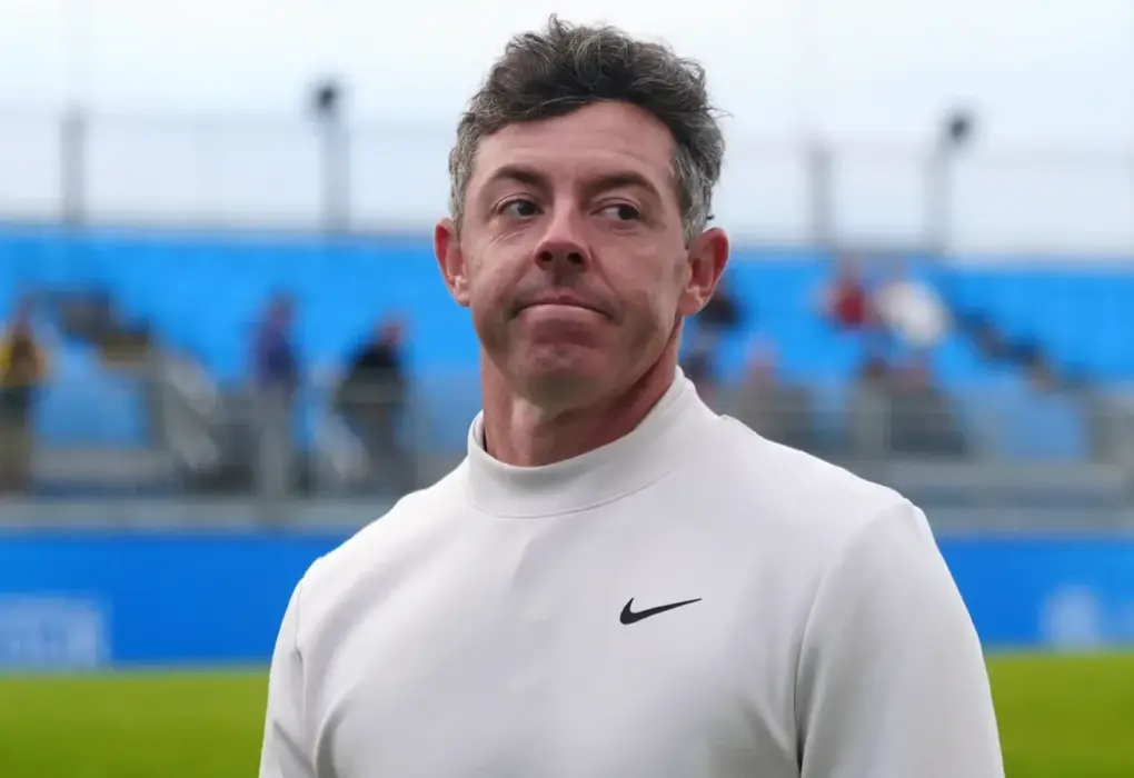 Doonbeg: Lowry extends lead at Irish Open, MacIntyre moves up, McIlroy falters